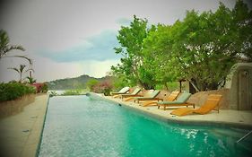 Pelican Eye - Best Sunset, 2 Pools, Quiet, Central